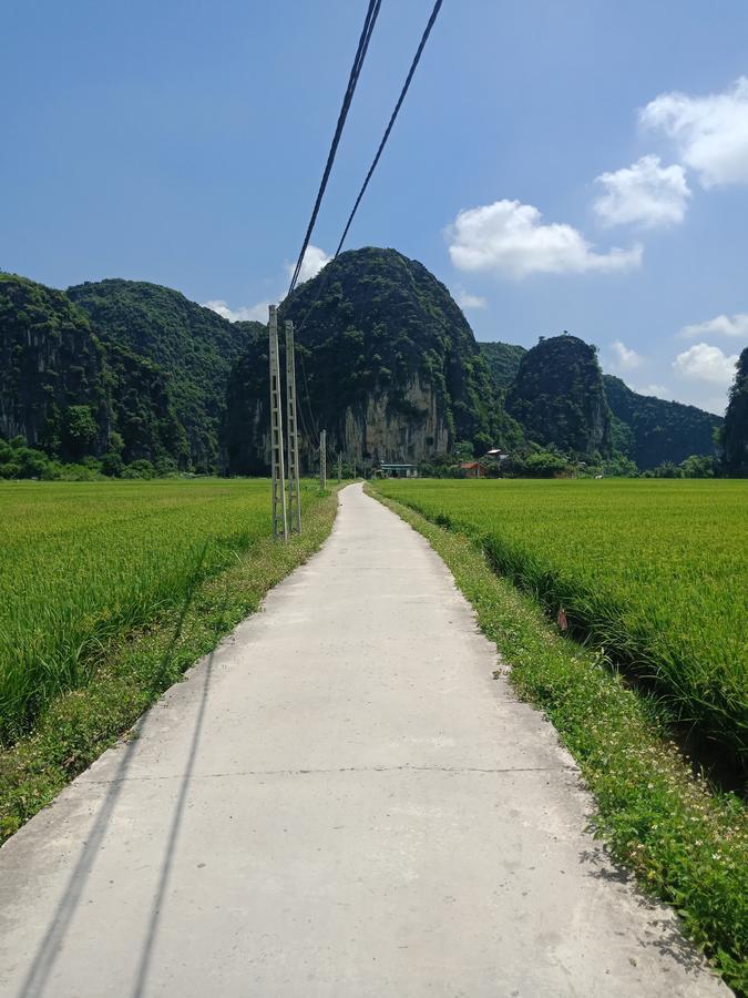 Tam Coc Valley Bungalow นิญบิ่ญ ภายนอก รูปภาพ