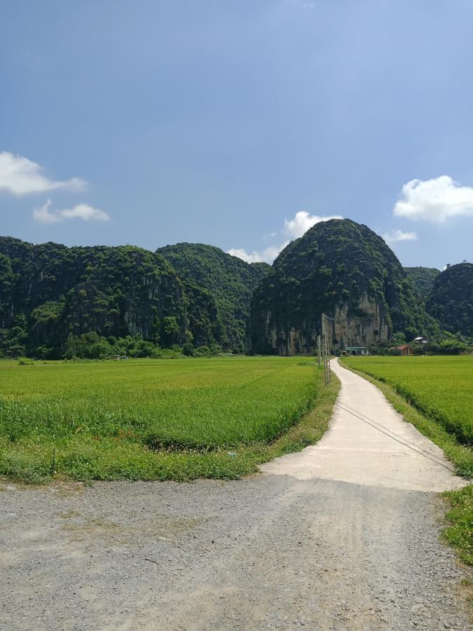 Tam Coc Valley Bungalow นิญบิ่ญ ภายนอก รูปภาพ