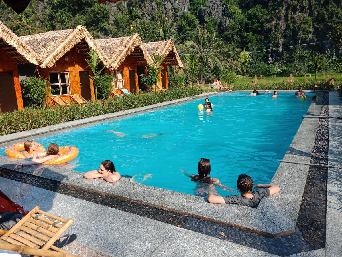 Tam Coc Valley Bungalow นิญบิ่ญ ภายนอก รูปภาพ